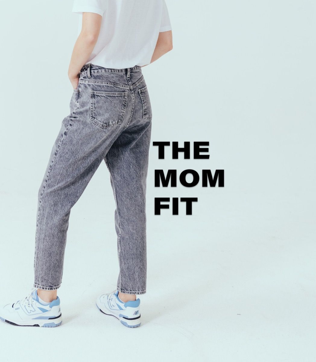 Dames_mom_fit_1