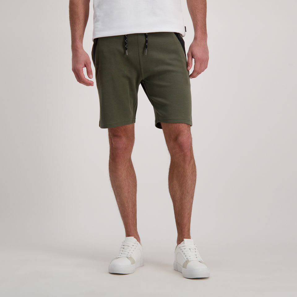 Short Braga