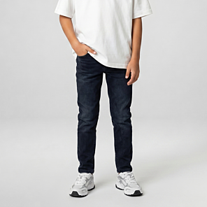 Douglas Jeans jr._4