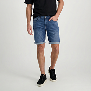 Short Hunter_XS