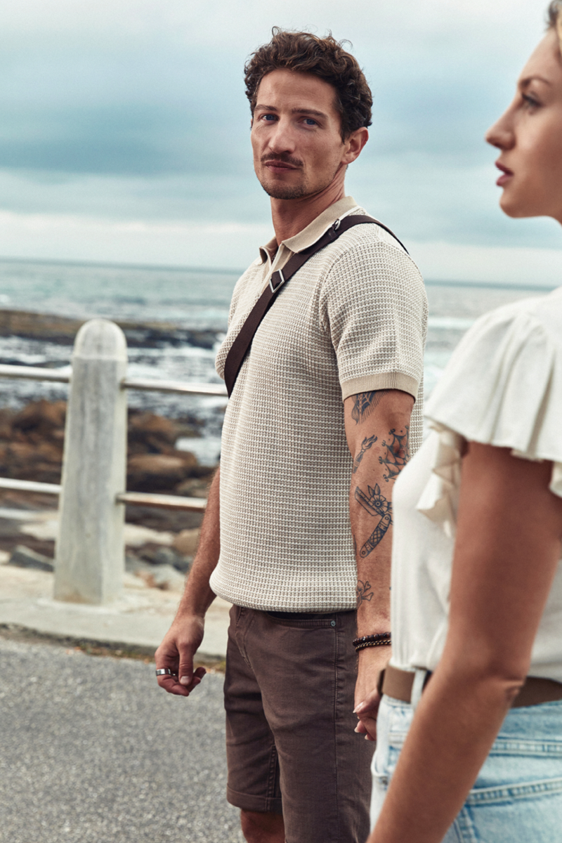 KNITWEAR